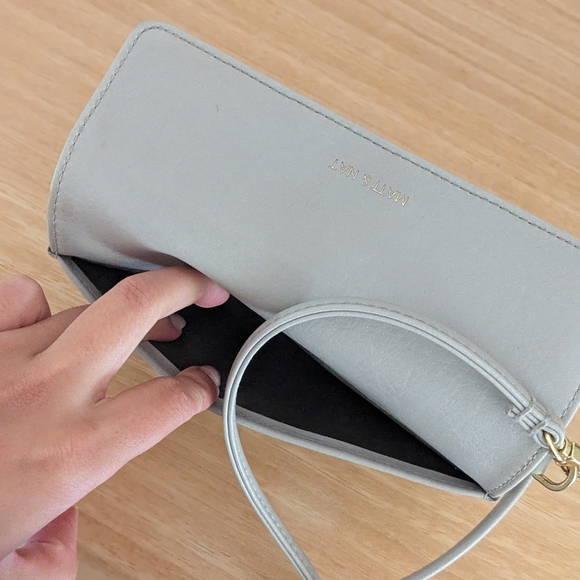 Matt & Nat Crossbody Bag - Picture 7 of 7